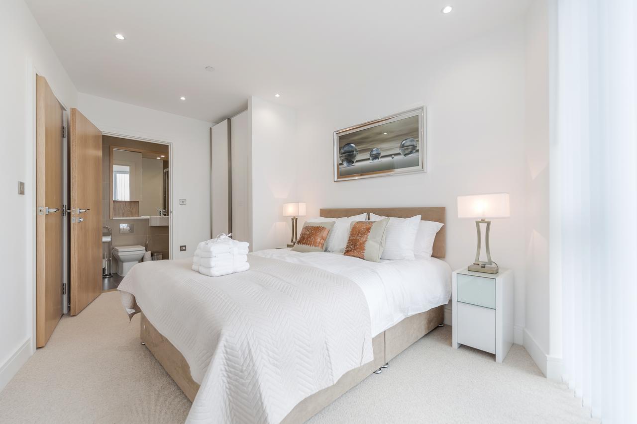 לונדון Luxury Stratford Apartment מראה חיצוני תמונה