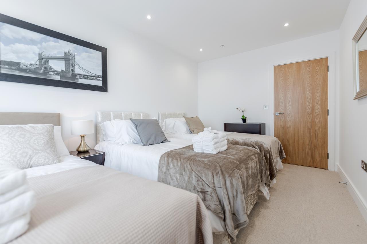 לונדון Luxury Stratford Apartment מראה חיצוני תמונה