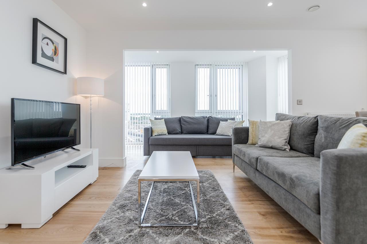 לונדון Luxury Stratford Apartment מראה חיצוני תמונה