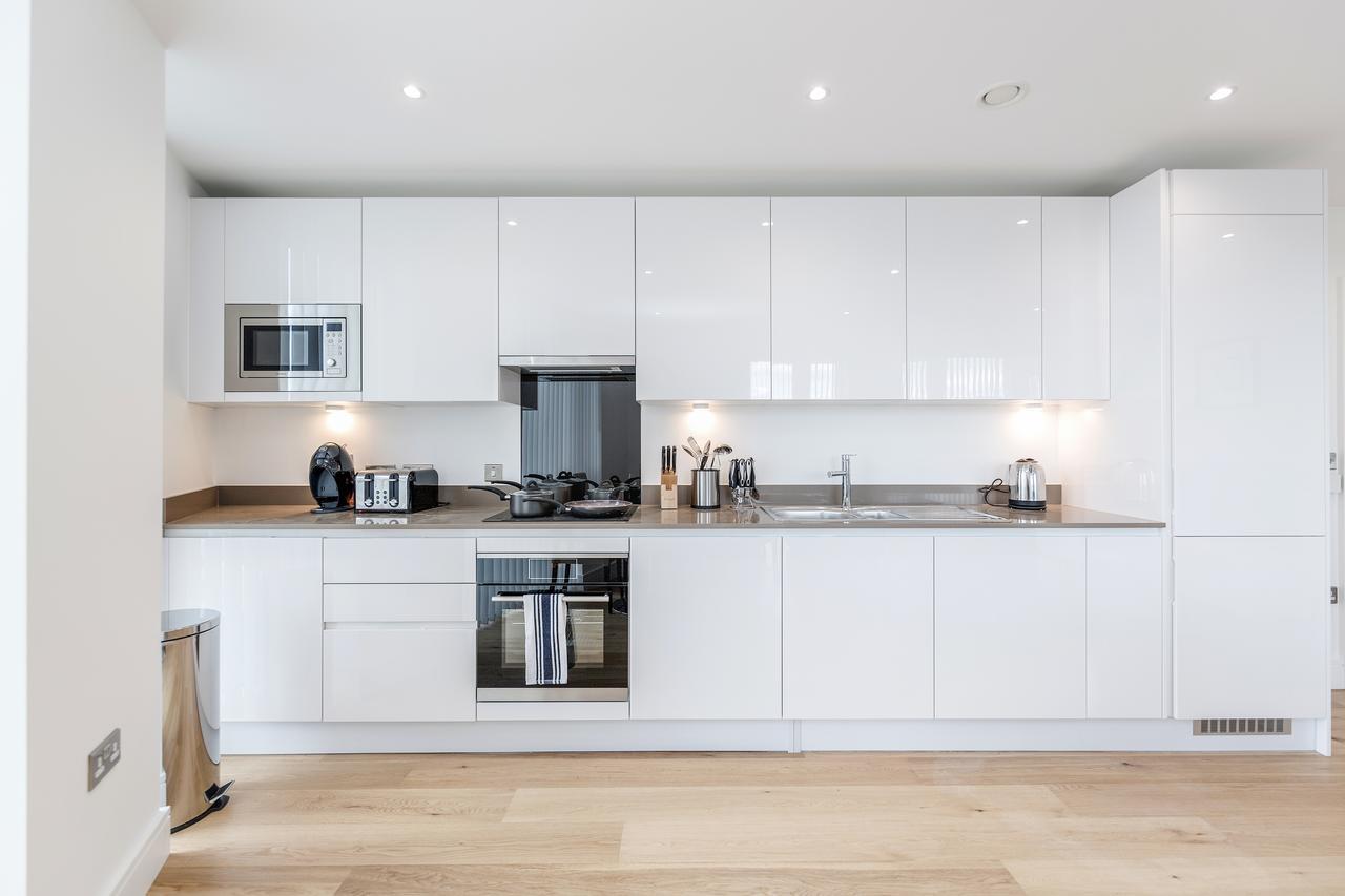 לונדון Luxury Stratford Apartment מראה חיצוני תמונה